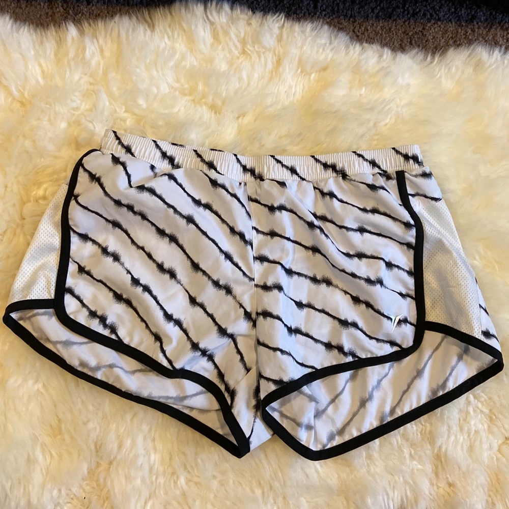 Old navy active shorts